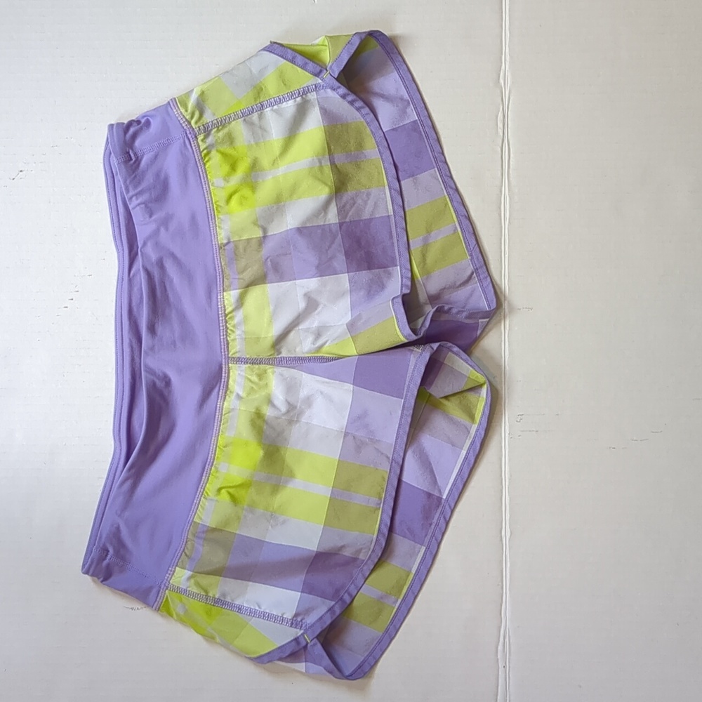 Lululemon Speed Shorts 2.5"